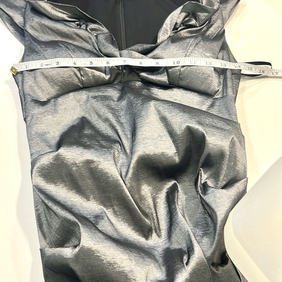 Xscape,Metallic Ruffle Satin Cocktail Silver Elegant Gray Satin Dress,EUC,Size 4 - Picture 11 of 13